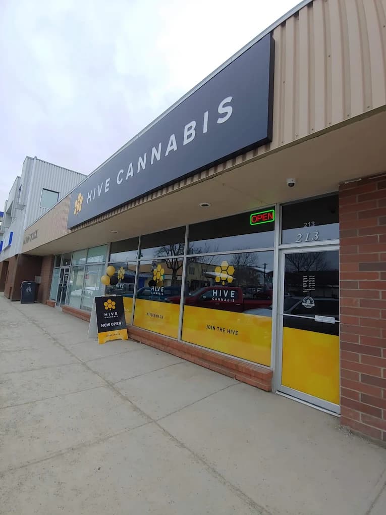 Hive Cannabis Quesnel store